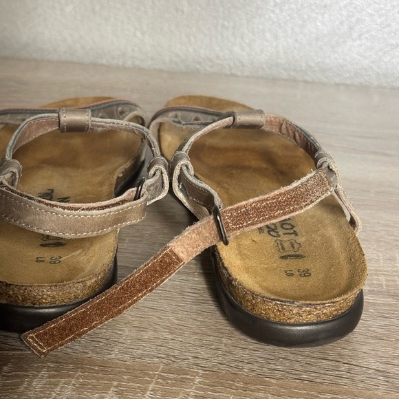 Naot Odelia Khaki Beige Combo Leather Ankle Strap SandalsSize 8 - Picture 5 of 11